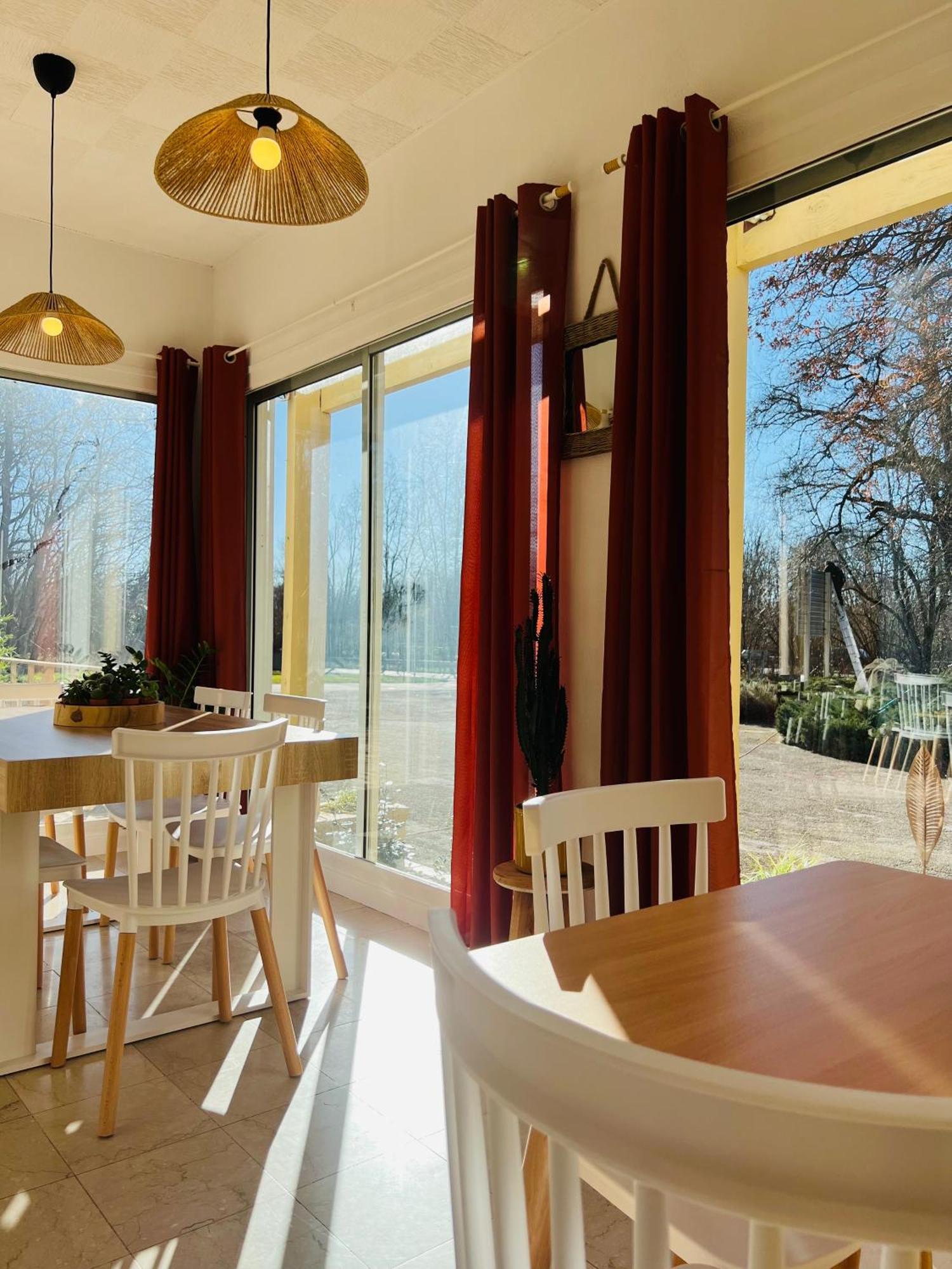 Motel Les Broussailles Mesves-sur-Loire エクステリア 写真