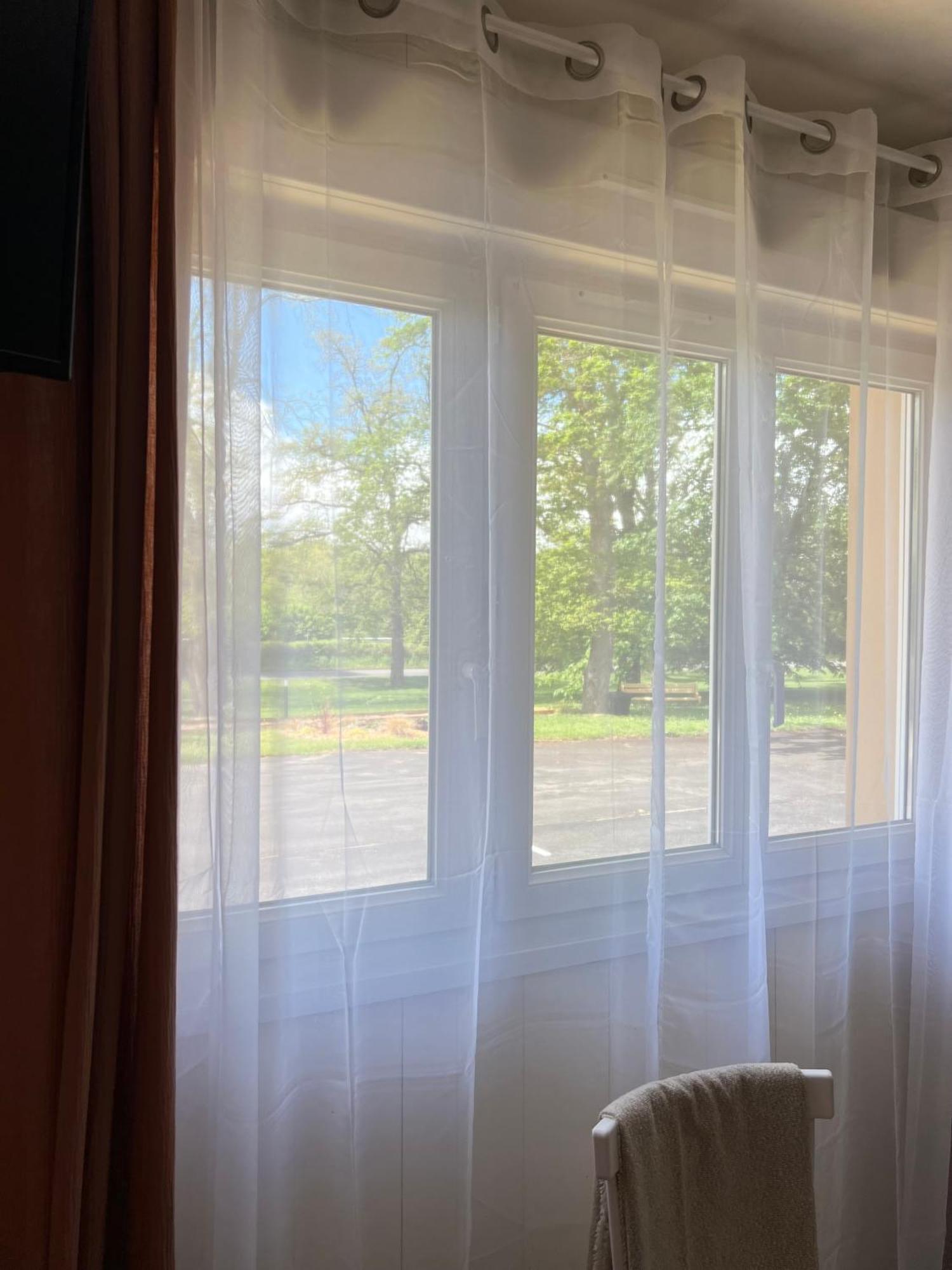 Motel Les Broussailles Mesves-sur-Loire エクステリア 写真