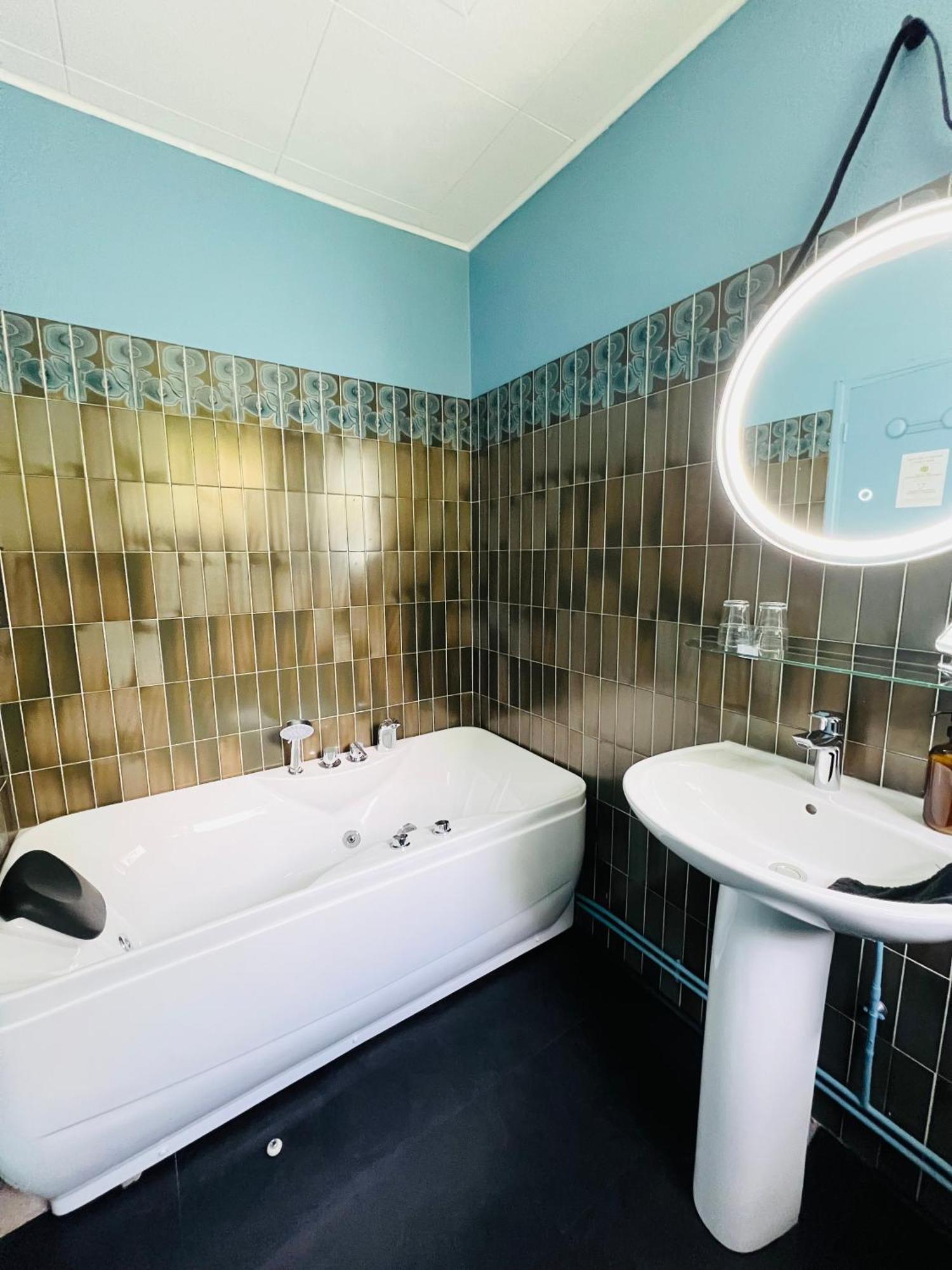 Motel Les Broussailles Mesves-sur-Loire エクステリア 写真