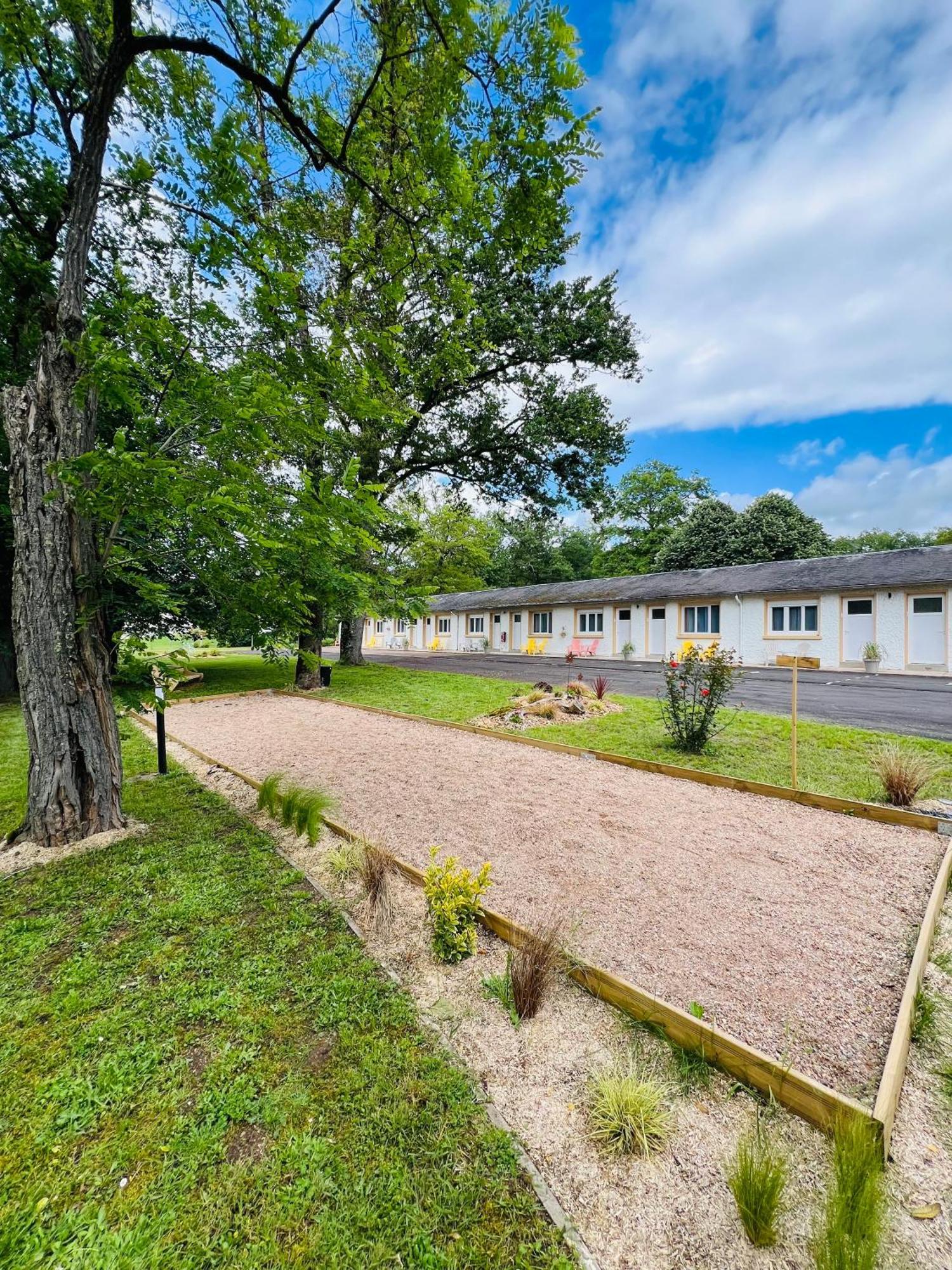 Motel Les Broussailles Mesves-sur-Loire エクステリア 写真